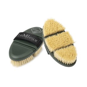 LeMieux Flexi Oak Scrubbing Brste