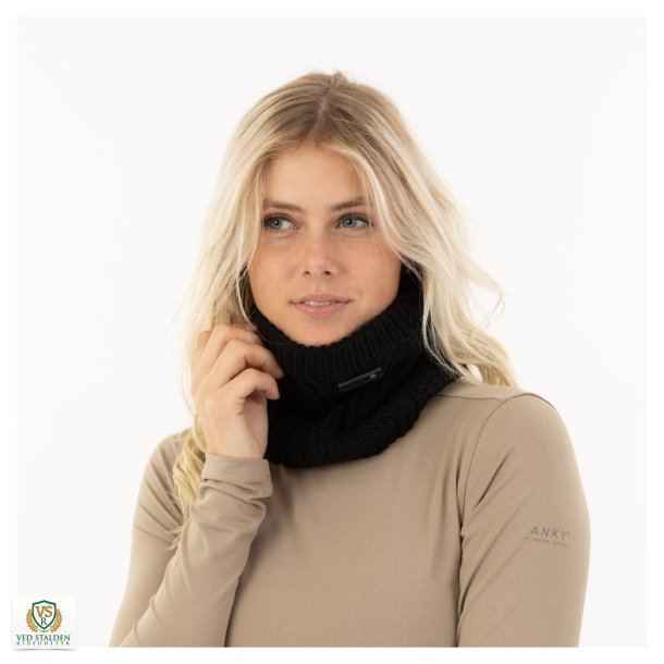 Anky Strikket Shawl