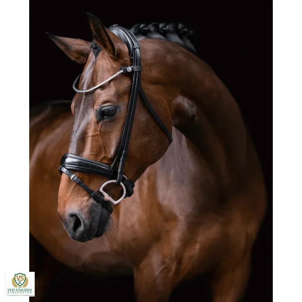 Finesse Trense Cayenne  Sort/Slv med Lak