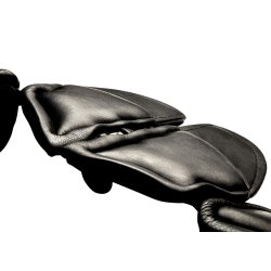 Scharf Freedom gjord Spring med plade